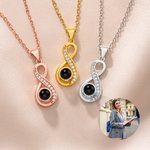 Collana personalizzata con microincisioni di proiezione di foto del fiore dell'amore eterno Gioielli da donna Regalo di compleanno e anniversario per le donne