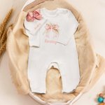 Personalisierte 100% Baumwolle Bogen Blume weiches Baby Mädchen Strampler Hut mit Namen Baby Dusche Geburtstag Geschenk für Neugeborene neue Eltern