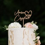 Personalizado Script Line acrílico y madera de tilo en forma de corazón Wedding Cake Topper con el nombre y la fecha de la boda Cumpleaños de regalo para los recién casados