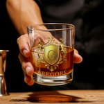 Bouclier d'or personnalisé Initiale Nom Verre à whisky 10 oz Old Fashioned Anniversary Gift for Man Bartender Whiskey Enthusiast