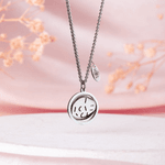 Gepersonaliseerde Roterende Schijf Ik hou van je Hanger Halsband met Naam en Datum Sierlijke Sieraden Valentijnsdag Verjaardagscadeau voor Paar