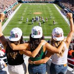 Personalisierte Hand gezeichnet Football Cheerleader Pom-Pom atmungsaktiv einstellbar Trucker Hut mit Namen Text im Freien verwenden Geburtstagsgeschenk für Fußball Mom Lover