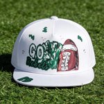Personalisierte Hand gezeichnet Football Cheerleader Pom-Pom atmungsaktiv einstellbar Trucker Hut mit Namen Text im Freien verwenden Geburtstagsgeschenk für Fußball Mom Lover