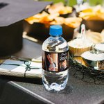 Gepersonaliseerde Waterdichte Klas van 2026 Waterfles Stickers Etiketten met Foto Set van 20 Grad Party Decoratie Geschenk voor Afgestudeerden