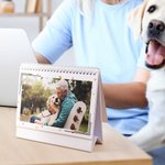 Personlig kalender for familiedyr 12 bilder 2026 med navn Jubileum Bursdag Minnegave til familiedyrseier