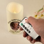 Personalisierte Porträt LED-Kerze mit Namen Datum Flammenlos Sympathie Memorial Geschenk zum Verlust eines Geliebten Menschen