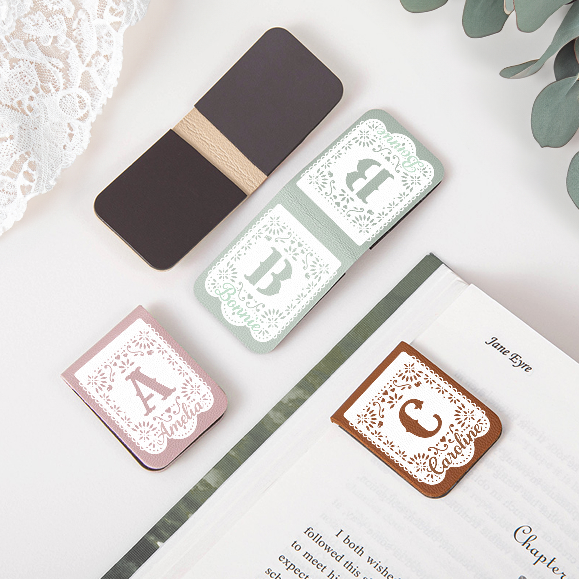 Marque-page magnétique en cuir PU avec nom Accessoire de lecture Fête de mariage Cadeau d'anniversaire pour les lecteurs rats de bibliothèque