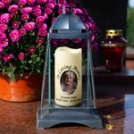 Gepersonaliseerde Portretfoto LED-kaars Zonder Vlam met Naam en Datum Herdenkings en Condoleance Cadeau ter Nagedachtenis aan een Dierbare