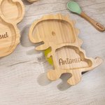 Cubiertos infantiles con animales grabados en acero con ventosa