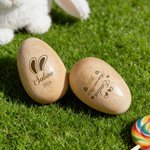 Personalisierte hölzerne Rassel-Eier Eggshaker mit graviertem Osterhasen Osterei Design Namen Text und Jahr Ostereierjagd Party Geschenk für Kinder