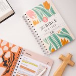 Gepersonaliseerd The Bible In A Year Een 52-Weken Dagboek met Naam en Bloemenmotief Bijbelstudiegids Religieus Geschenk voor Christelijke Vrouwen