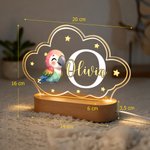 Luce notturna personalizzata in acrilico LED con animali carini stella e nuvola con nome e base in legno regalo per bambini e neonati