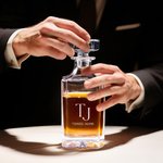 Set de decantador de whisky personalizado con iniciales y texto grabados 4 vasos y caja de madera regalo de cumpleaños o aniversario para bartender