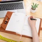 Funda personalizada de cuero PU para cuaderno A5 con nombre y personaje de dibujos animados regalo de cumpleaños para amantes de la pintura