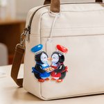 Personalised Crystal Effect Kissing Penguin Couple Keychain with Names Valentine's Day Anniversary Gift for Couple