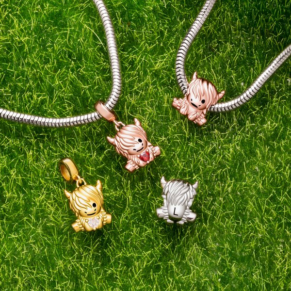 Personalized Cute Highland Cow Birthstone Bracelet with Initial Dainty Jewellery Birthday Valentine's Day Anniversary Gift for Women