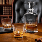 Vaso Decantador de Tequila Personalizado con Insignia Vintage y Diseño de Abeja con Nombre y Año Grabados Regalo de Cumpleaños y Aniversario para Hombres Amantes del Tequila