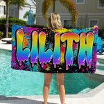 Asciugamano da spiaggia personalizzato con stampa splatter e design Graffiti, ad asciugatura rapida, con nome, regalo di compleanno per bambini amanti dei graffiti.