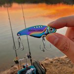 Personalisiertes Angelset aus 1-3 bionischen Metallangelködern und Holzkasten mit Namensgravur Geburtstagsgeschenk für Angelliebhaber