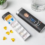 Organizador Semanal de Píldoras Personalizado con Nombre de Personaje de Dibujos Animados Push-pull Regalo de Viaje de Cumpleaños para Amigos de la Familia