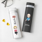 Boîte hebdomadaire à pilules personnalisée avec personnage dessin animé fleur de naissance et nom - Cadeau prompt rétablissement pour famille et amis