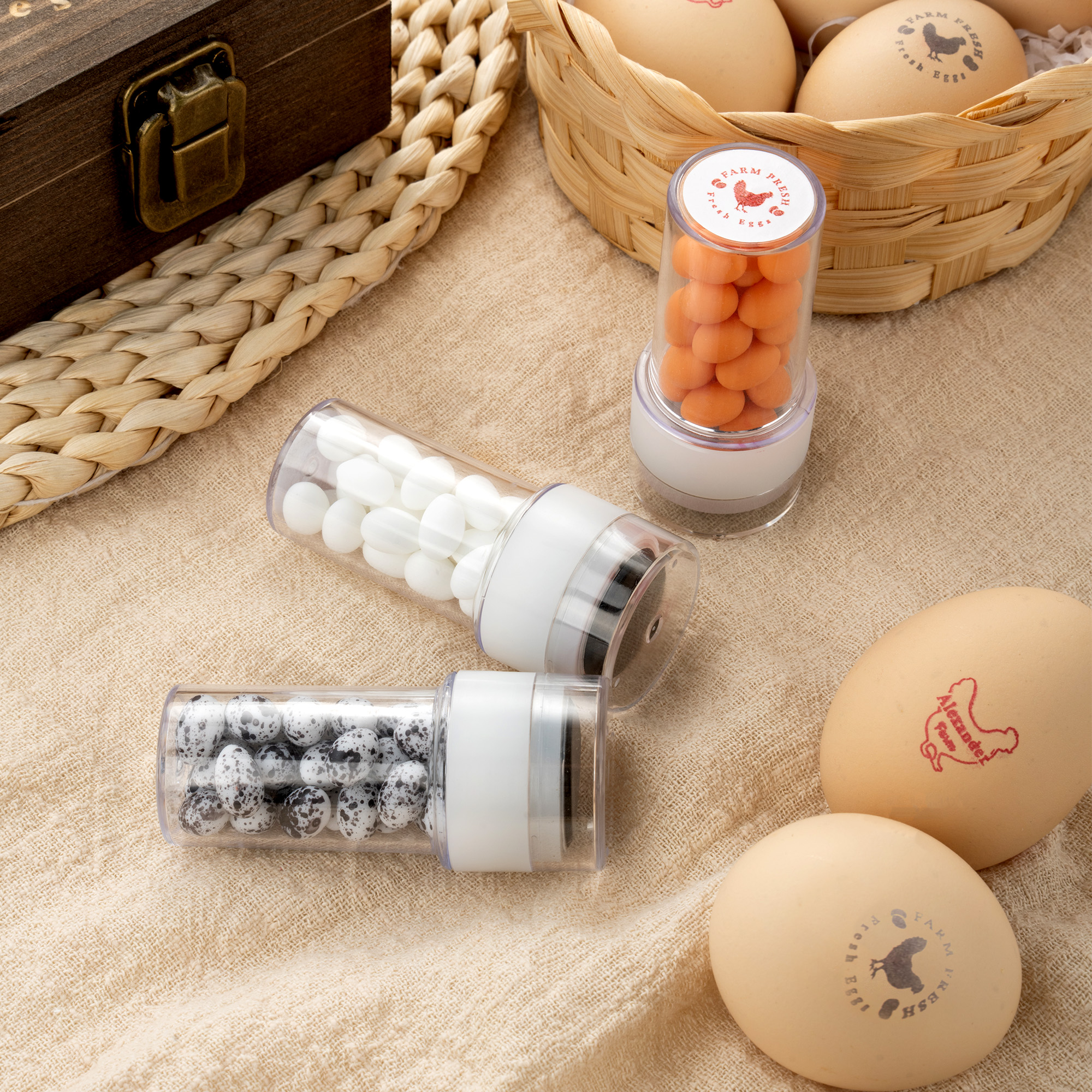 Tampon à oeuf personnalisé en forme de poule avec nom Encre de qualité alimentaire et boîte en bois Cadeau d'anniversaire et de Pâques pour la famille, l'agriculteur et l'éleveur