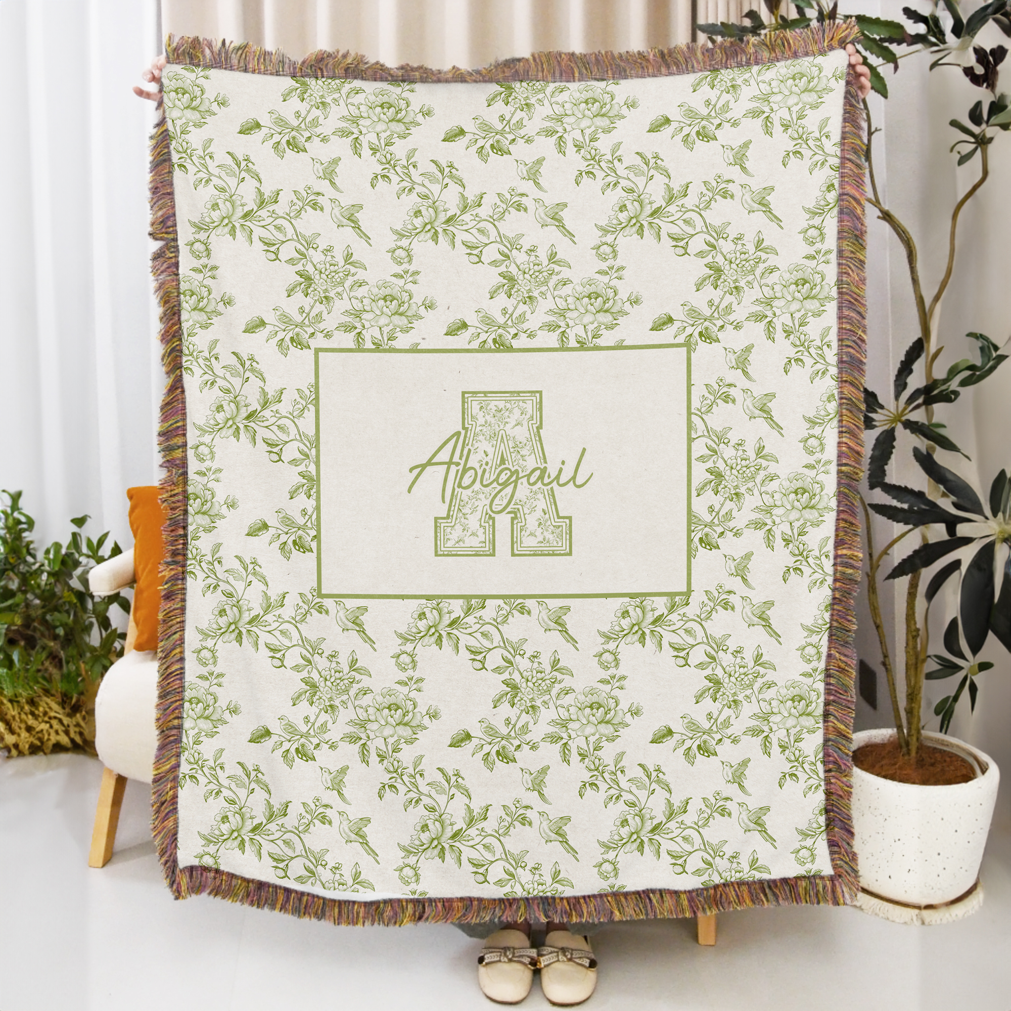 Couverture douce à motifs floraux rétro personnalisée avec nom et initiales Décoration de la maison Cadeau d'anniversaire de la fête des mères pour femme, maman et famille