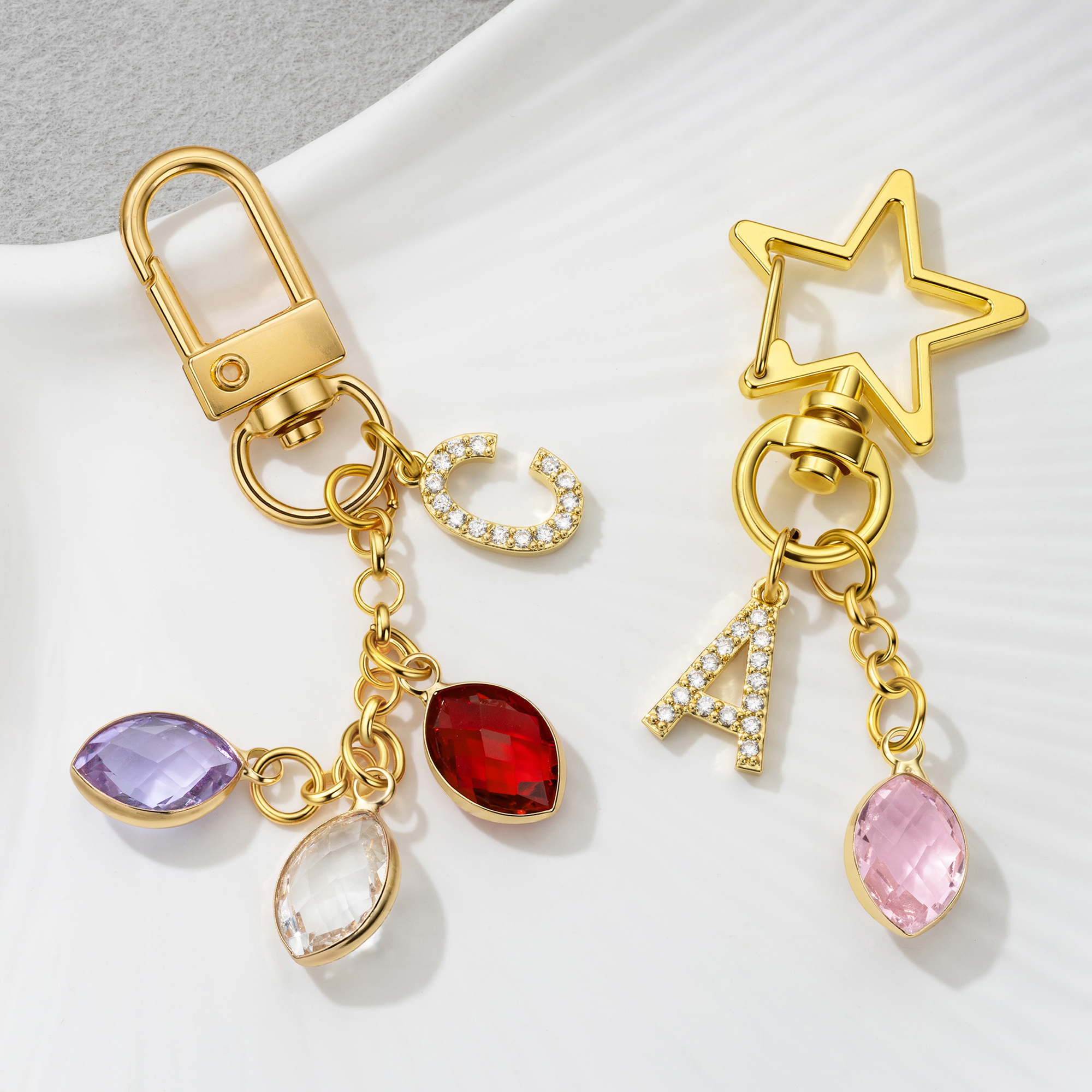 Porte-clés personnalisé en forme de coeur avec initiales pailletées Cadeau d'anniversaire de mariage pour ami(e) et famille