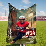 Manta personalizada multicolor con nombre y número para el campo de fútbol Decoración del hogar Regalo para la noche de graduación para amantes de los deportes de pelota