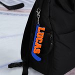 Personalisierte Multicolor Hockey Stick Keychain mit Namen und Nummer täglichen Gebrauch Geburtstagsgeschenk für Hockey-Liebhaber