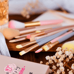 Personalized Heart Bow Rose 5 Pcs Makeup Brushes Box Set with Name and Mirror Birthday Valentine's Day Gift for Friends Girls