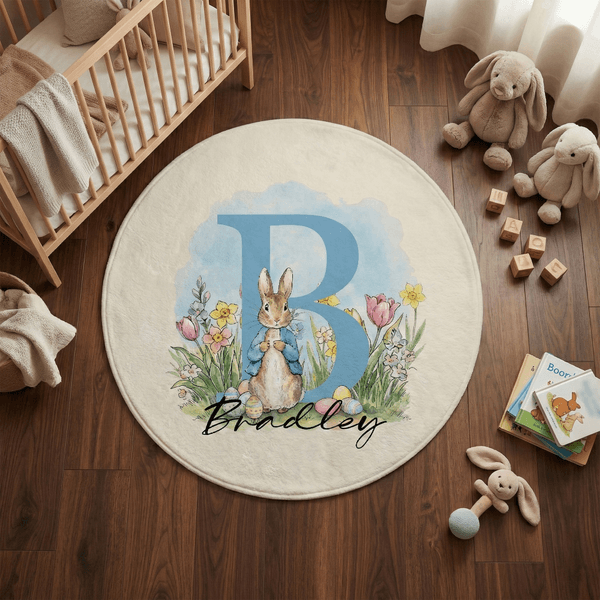 Tappetino da pavimento rotondo con nome e iniziali personalizzato con uovo di Pasqua di Peter Rabbit, regalo di Pasqua per bambini.