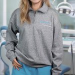 Henkilökohtainen söpö kirjailtu hammas Dental Quarter Zip kauluspaita nimi syntymäpäivä arvostus lahja hammaslääkärin avustaja