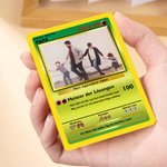 Personalisierte Klassische Foto TCG Poke Karte mit Text Wir Lieben Dich und Holzständer Sammelkartenspiel Vatertag Geburtstag Geschenk für Papa