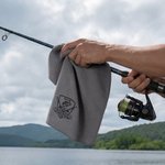 Serviette de bain gaufrée brodée avec monogramme, avec nom et pince suspendue Cadeau d'anniversaire pour les hommes passionnés de pêche