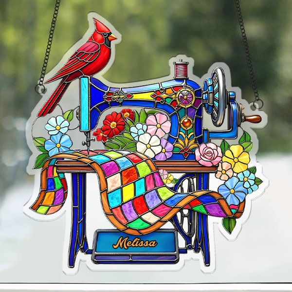 Personalised Cardinal Sewing Machine Imitation Stained Glass Acrylic Ornament with Name Home Decor Daily Use Birthday Gift for Mom  Family Friend