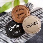 Personalisierte Golf-Thema Monogramm magnetische PU Leder Golf Ball Marker mit Namen und Initialen Satz von 2 Golf Club Geburtstag Geschenk für Golfliebhaber Golfer