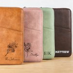 Fleur de naissance personnalisée Multicolore Porte passeport en cuir PU avec nom et dragonne Cadeau d'anniversaire essentiel pour la famille et les amis