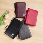 Fleur de naissance personnalisée Multicolore Porte passeport en cuir PU avec nom et dragonne Cadeau d'anniversaire essentiel pour la famille et les amis