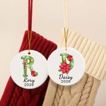 Ornement personnalisé en céramique avec le nom et l'année Décoration de l'arbre de Noël pour la famille et les enfants