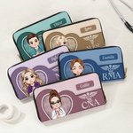 Gepersonaliseerde Vintage Cartoon Verpleegkundige Arts Karakter PU lederen portemonnee met naam en tekst Verjaardag Waardering Gift voor medisch personeel