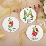 Ornement personnalisé en céramique avec le nom et l'année Décoration de l'arbre de Noël pour la famille et les enfants
