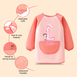 Personliggjør kokkehatt Cartoon Character vanntett langermet forkle med initialnavn og lomme Maleri Baking Essential Bursdagsgave til barn