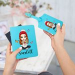 Personalizado de dibujos animados de caracteres de nacimiento Flor Bouquet PU de cuero de pasaporte titular de la etiqueta de equipaje con el nombre de cumpleaños accesorio de regalo para las mujeres