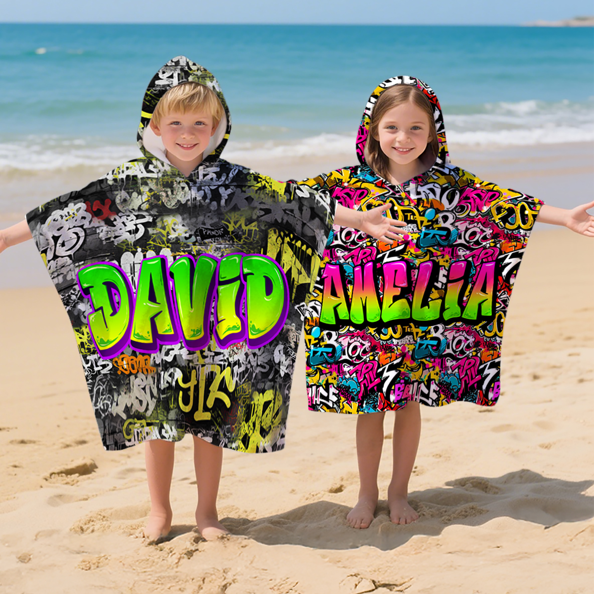 Serviette de plage à capuche à séchage rapide personnalisée avec nom Essentiels de plage Vacances d'été Cadeau d'anniversaire pour les enfants amateurs de graffitis