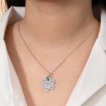 Collier nid d'abeille personnalisé avec pierre de naissance Annonce de naissance Noël Cadeau de fête des mères pour la nouvelle maman