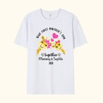 Personlig Vår första mors dag tillsammans T-shirt för vuxna med namn Söt giraff elefant björn koala Present till ny mamma