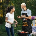 Personalisierte Grillschürze im Mr-Good-Lookin-Cookin-Design mit Gesicht und Namen Herrenschürze Vatertag Geburtstag Geschenk für Herren Grillmeister
