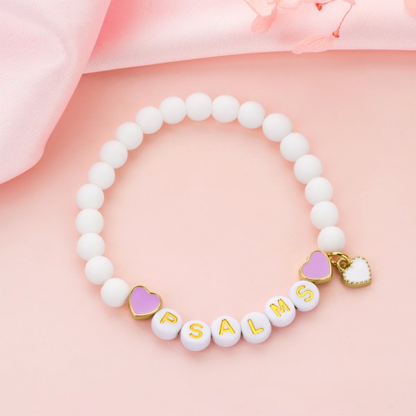 Bracelet élastique en perles avec un coeur personnalisé Anniversaire Amitié Cadeau de Pâques pour les tout-petits Filles Femmes