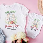 Personalisierte Our First Mother's Day T-Shirt mit niedlichen Tier und Name Muttertag Geschenk für neue Mama